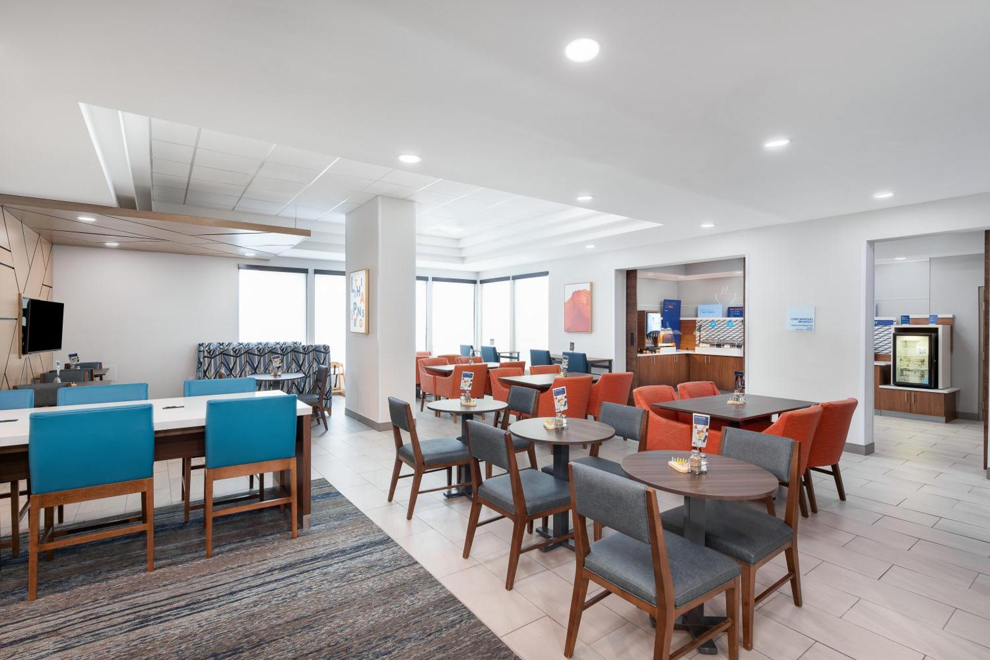 Holiday Inn Express Atlanta West - Theme Park Area By Ihg Lithia Springs Exterior foto