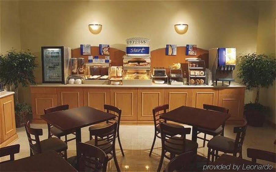 Holiday Inn Express Atlanta West - Theme Park Area By Ihg Lithia Springs Exterior foto